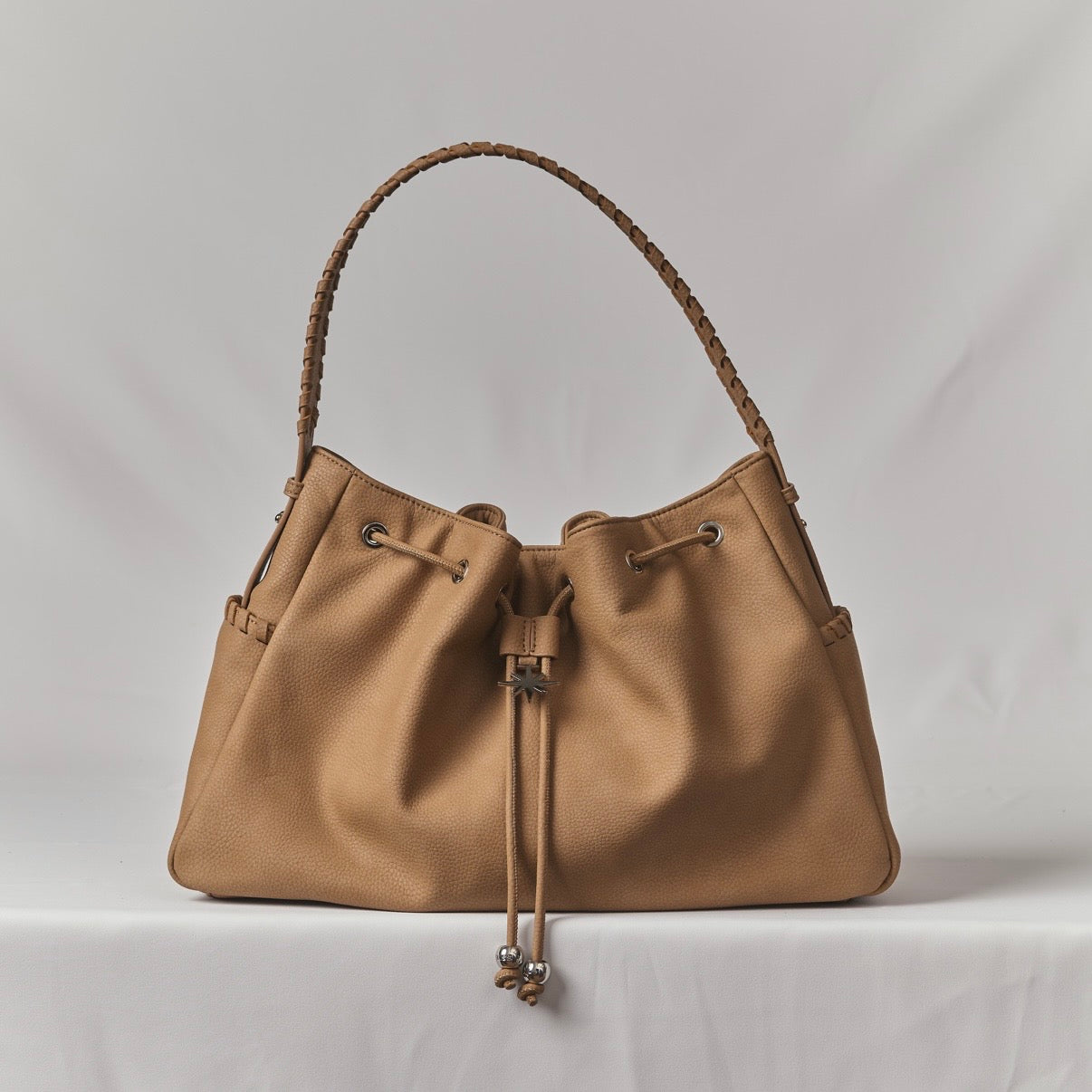 GRAHAM SHOULDER BAG