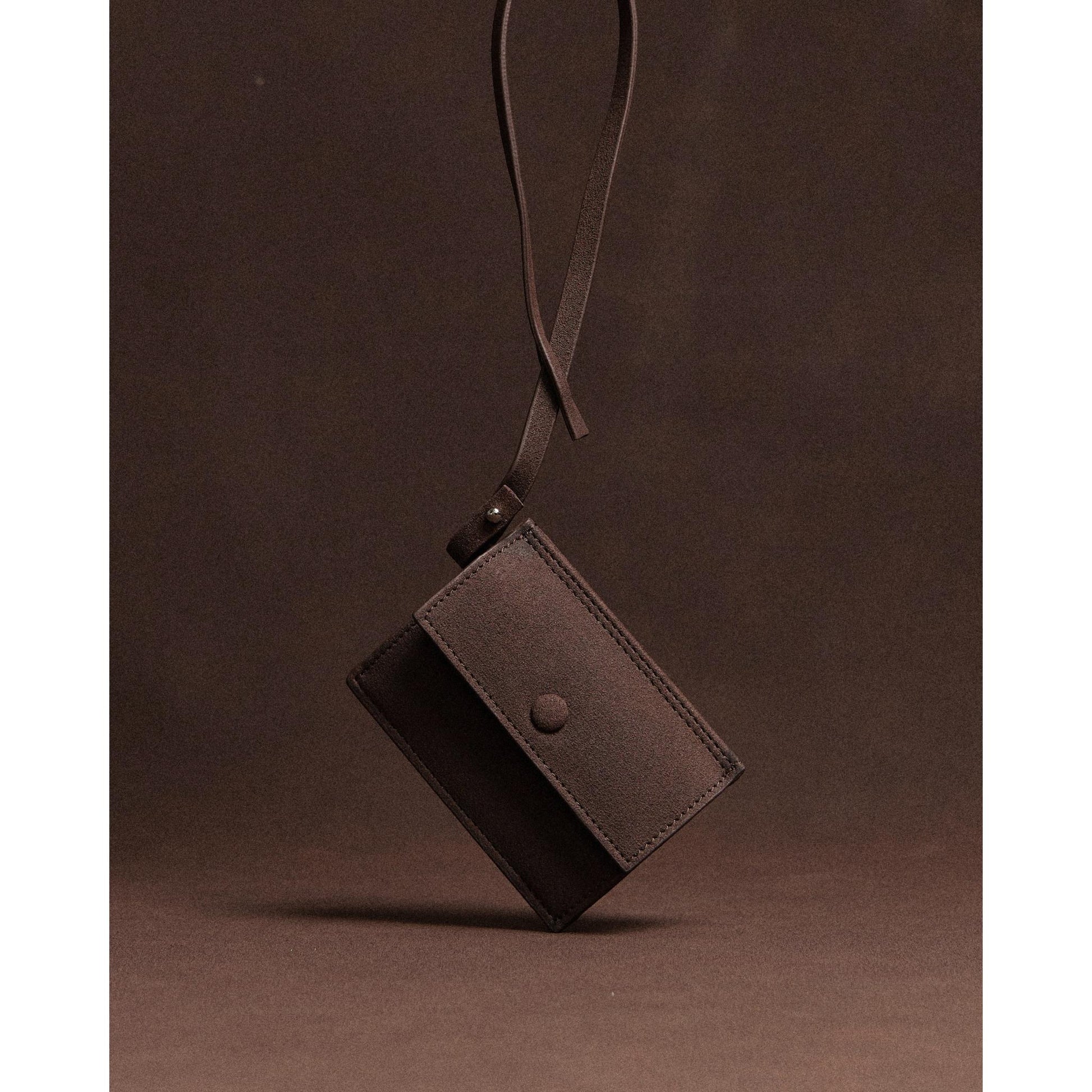 GIGI CARD HOLDER