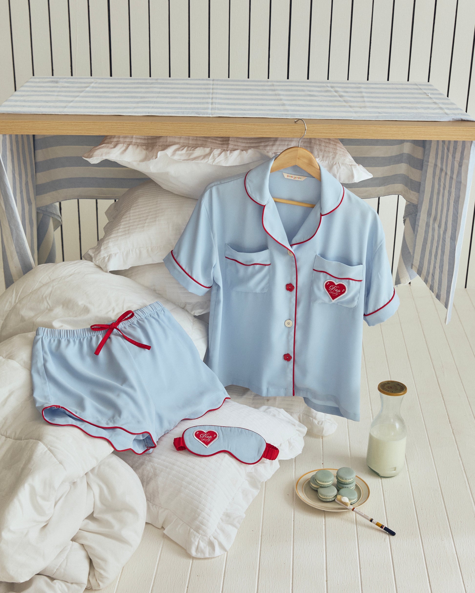 CUDDLE PAJAMAS