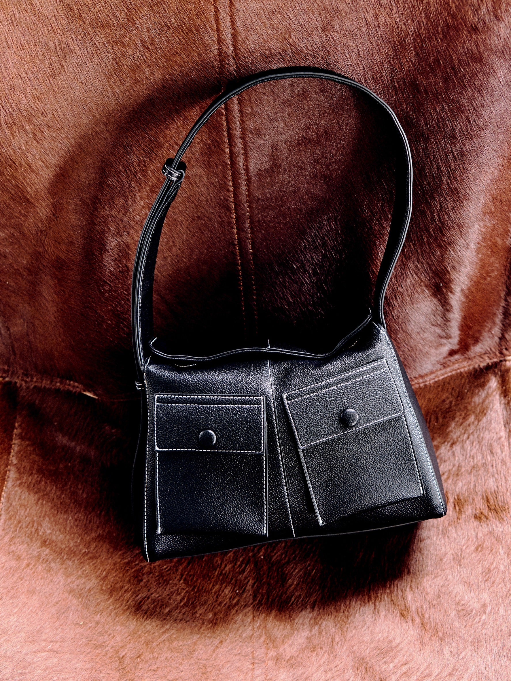 GAIA SHOULDER BAG