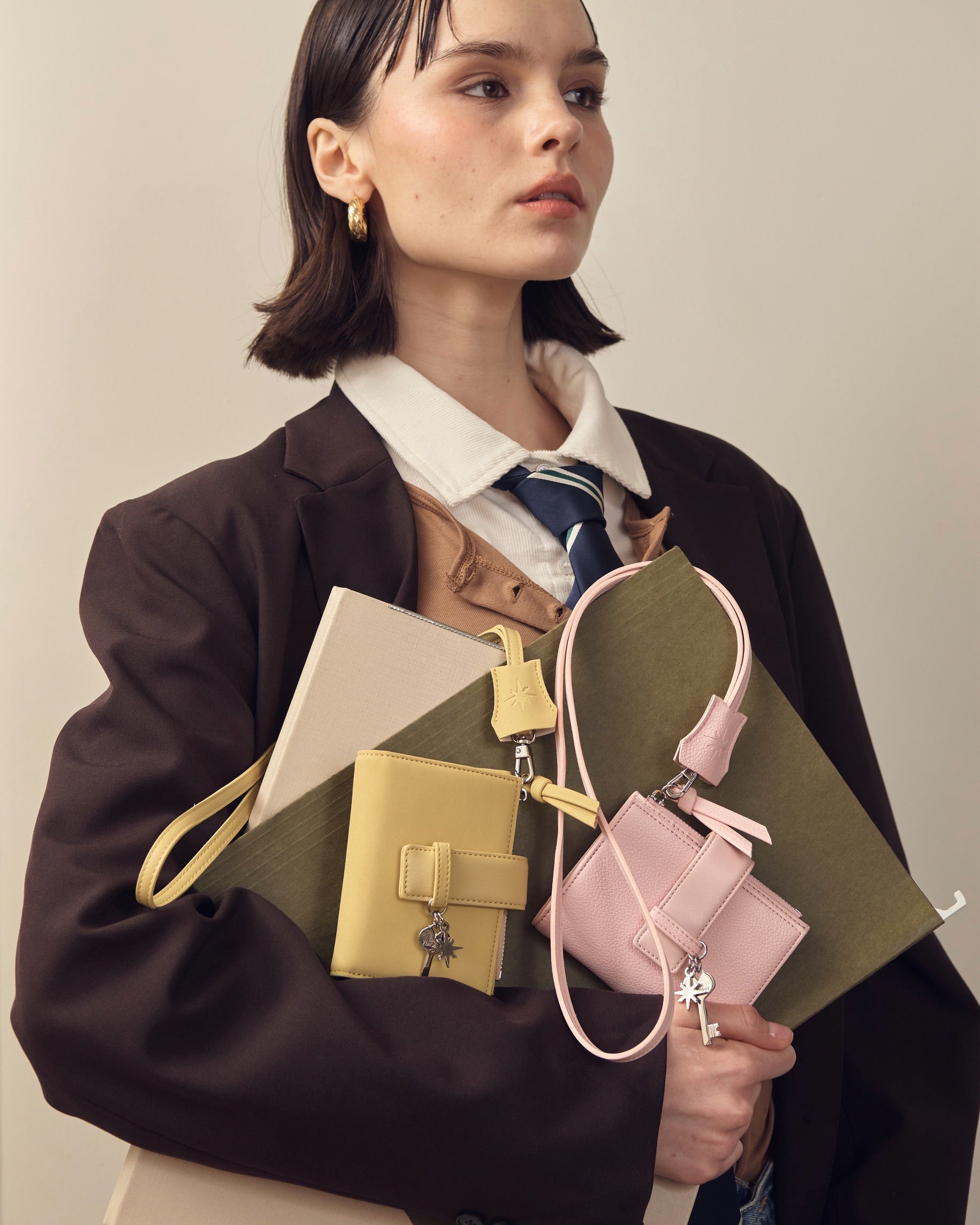 GIGLIO WALLET WITH STRAP