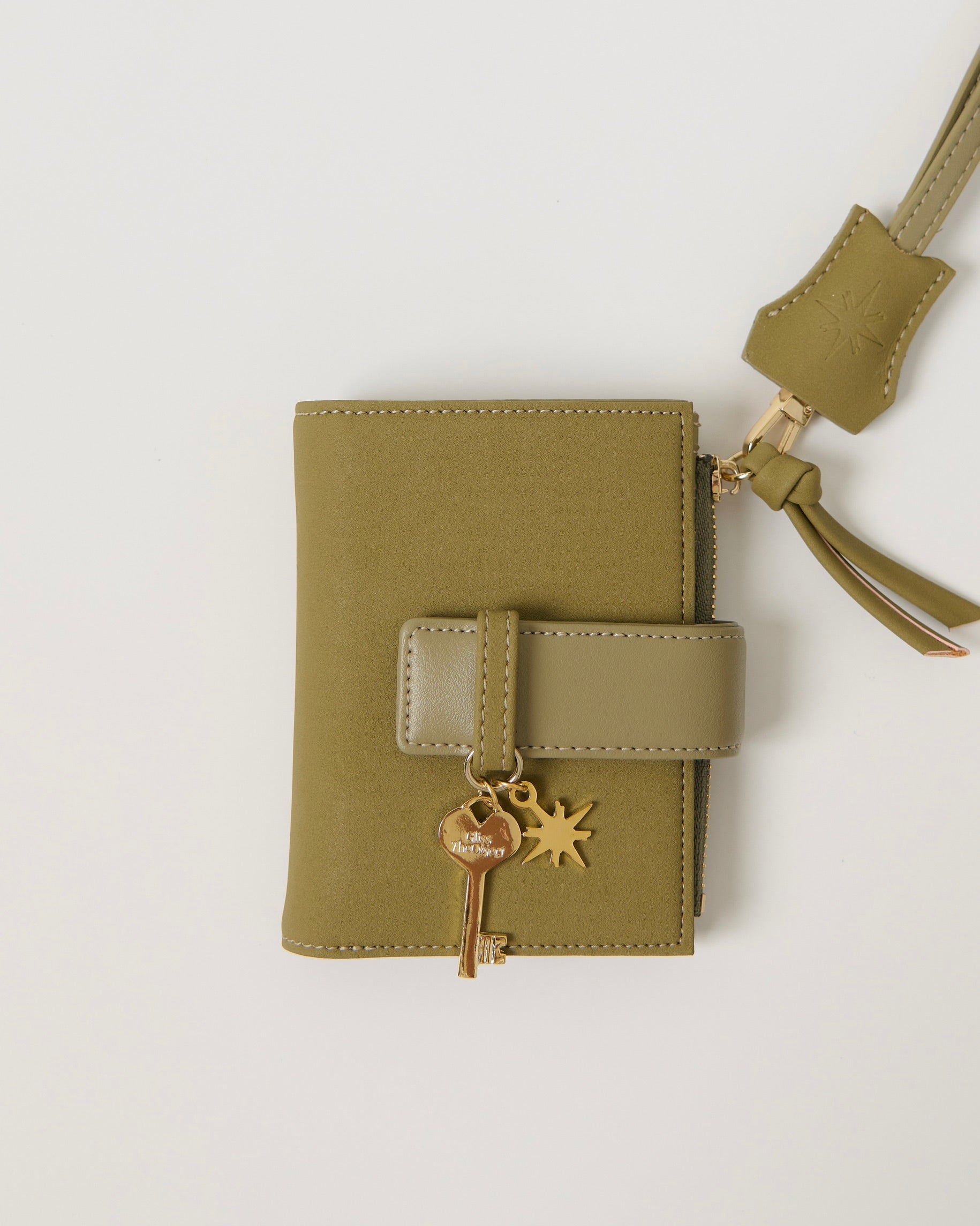 GIGLIO WALLET WITH STRAP