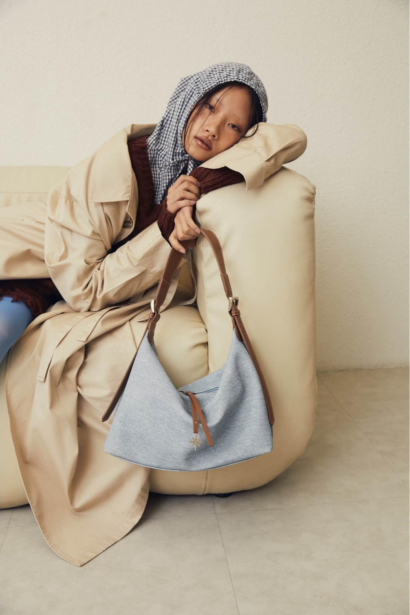 GINN HOBO BAG